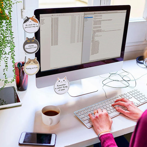 Cobee Cute Cat Sticky Notes, 5 Pack Kawaii Animal Self-Stick Notes Cartoon Cat Self-Stick Memo Pads Cute Shapes Markers Flags Students Home Office...