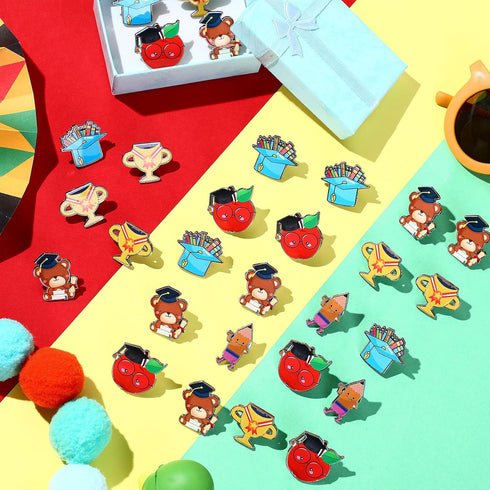 50 Pcs Kindergarten Graduation Button Pins Preschool Primary School Grad Badges Pins for Kids Hat Clothes Brooches Decor Graduation Party Favors, ...