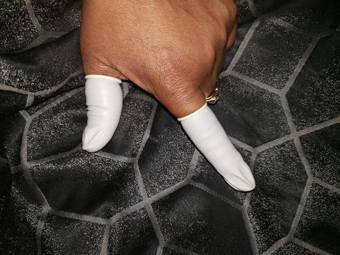 Cuttte (Approx. 330 PCS Latex Finger Cots, Medium Finger Gloves Protectors Disposable, Thumb Covers Protector for Fingertips...