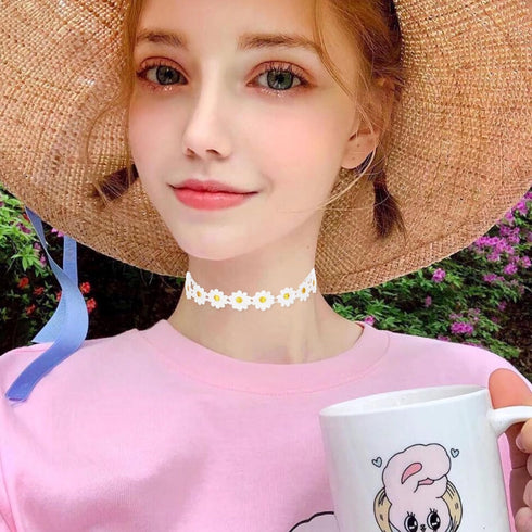 GUOXIAOMEI Sweet Handmade Colorful Daisy Flower Sunflower Pendant Clavicular Chain Adjustable Choker Necklace Friendship Elegant Jewelry for Women...