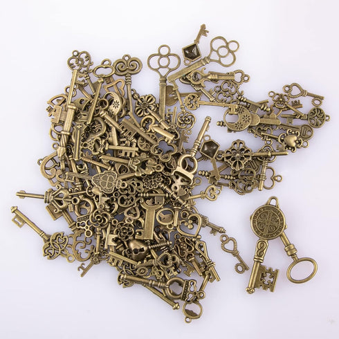 CHuangQi 125pcs/6oz Vintage Skeleton Keys Set, Steampunk Key Necklace, Antique Bronze Charms Pendants, DIY Handcrafts Jewelry Making, Wedding & Bi...