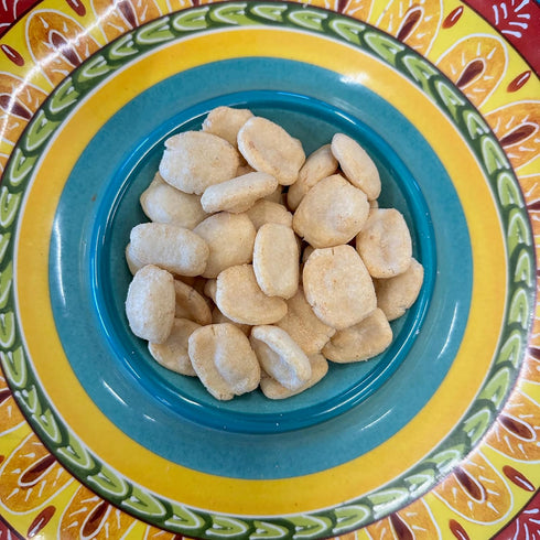 PB Chicharrones - 4oz -Dog Treats, Light Crunchy Treat w/Latin Flavors -Trata de Perro, Un Premio Ligero y Crujiente Con Sabores Latinos...