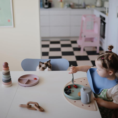 mushie Classic Silicone Suction Plate | BPA-Free Non-Slip Design (Cambridge Blue)...