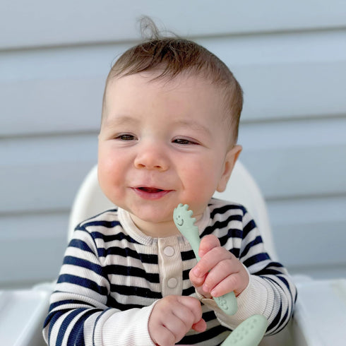 Dreambaby Scoop Mash and Twist Silicone Baby Spoon Set - 3 Stage Toddler Utensils for Baby Led Weaning - Soft Chew Training Spoons...