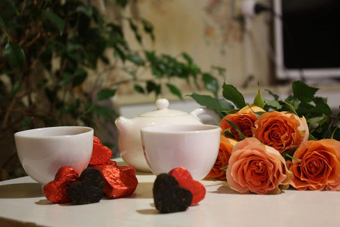 Jinglong Tea Factory - Puerh Tea Mini Tea Cakes (20 Pcs) Ripe Pu-erh Heart Shaped Mini Tuocha (3.6 Ounce)...