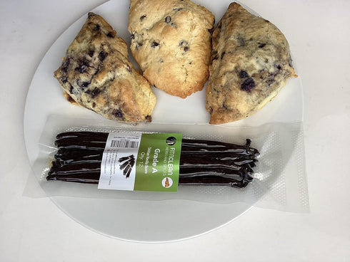 12 Tahitian Vanilla Beans Grade A for Extract, Cooking and Baking. 6"-7" Fresh NON-GMO Gourmet Whole Pods by FITNCLEAN VANILLA....