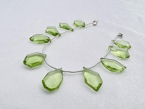 1 Strand Peridot Quartz 10 Pcs Beads Size 4.5x13-5.5x18mm Fancy Shape Cut Faceted Beads for Jewellery Making, Beading & Craft Supplies KCRAFTS-RK_...
