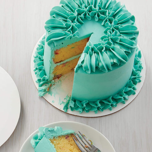 Wilton Aluminum Round Cake Pan, Classic Bakeware for Small Cakes, Durable, Even Heating, Rust-Resistant, Professional Quality, 6 in., Packaging Ma...