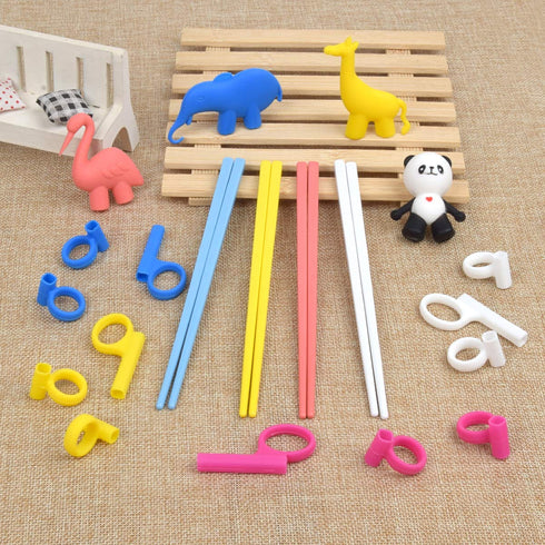 Training Chopsticks, Cute Animal Shape Easy to Use Learning Chopsticks for Kids With attachable for Right or Left Handed Child Adults Beginners (4...