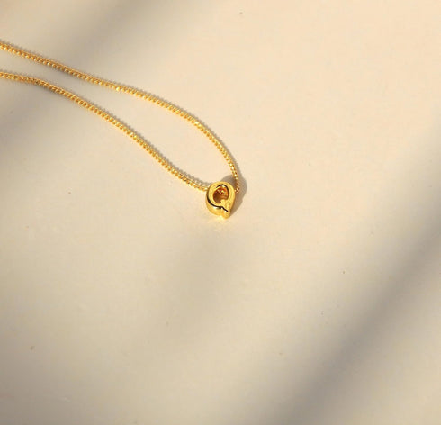 Small Letter Necklace,Dainty Gold Initial Necklaces 14K Gold Plated Personalized Tiny Initial Pendant Necklace Cute Letter Name Choker Necklaces f...