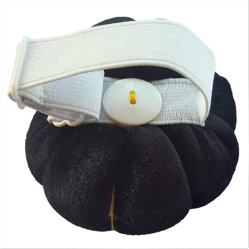 CUSHYSTORE Velvet Wrist Pin Needle Cushion Pincushion for Sewing with Adjustable Elastic Strap Fit All Wrist Sizes (Black), 3 1/4 inches (L) x 3 1...