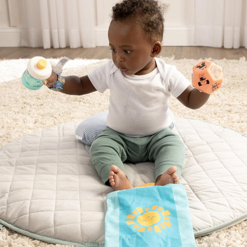 BEBE FUERTE Let's Move Giftset by Robin Arzon - Bilingual Baby Activity Center Sensory Toys - Baby Workout Toys - Baby and Toddler Gifts for Ages ...