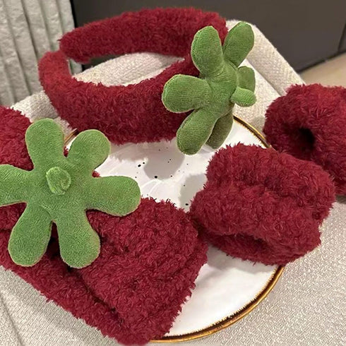 Ivyu Spa Skincare Headbands& Wristband Set?Cute Strawberry Makeup Headband For Women Girls,Non Slip Sponge Headband?Skincare-Padded Soft Thick Ter...