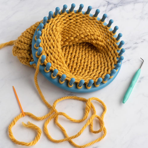 Boye Plastic Round Loom Knitting Set, 30 pegs and 7.5" Diameter, Multicolor 4 Piece......