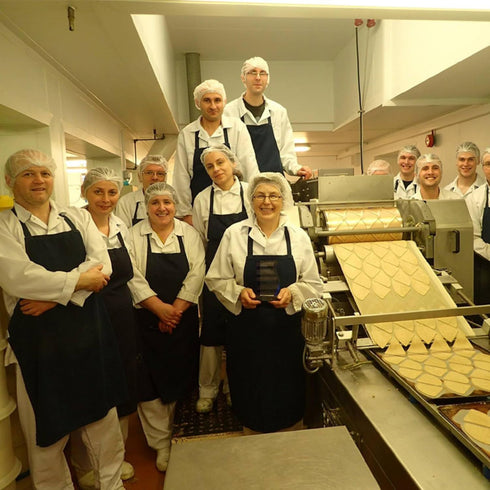 Stockan's Orkney Wholegrain Thick Oatcakes - Traditional Scottish Savoury Biscuits Imported from Scotland - 2 Packs (8 Oatcakes in Each Pack)...