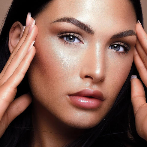 URQT Highly Pigmented Liquid Contour - Built-in Sponge Tip Sculpted Complexion Wand Contour Long Lasting Natural Buildable Highlighters Contour Co...