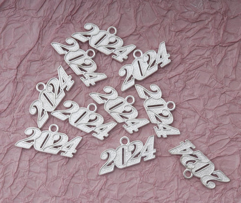 Ruwado 10 Pcs 2024 Jewelry Making Kits Large Number Year Signet for Jewelry Making Necklace Bracelets Keychain Earring Graduation Cap Christmas Gi...