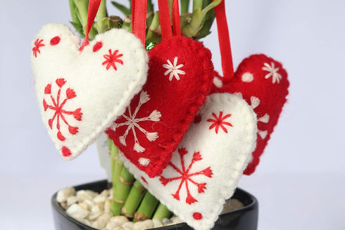 Hearts Christmas Ornaments Set of 4-Snowflake 100% Pure New Zealand Wool Handmade Eco-Friendly Valentine's Day Decor Shower Nursery Decoration Fai...