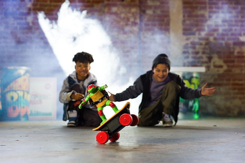 Teenage Mutant Ninja Turtles Raphael Cowabunga Skate RC - Imitates Real Skate Tricks - 2.4 GHz Remote Control - Ages 5+...