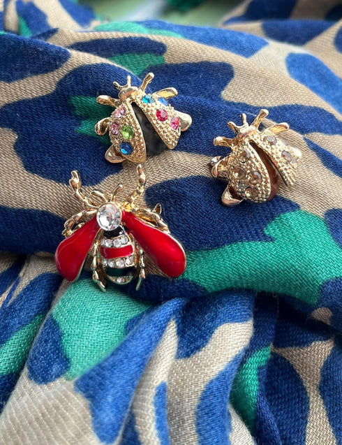 8 Pcs Fashion Cute Crystal Diamond Brooch Bees Ladybugs Insects Animal Brooches Girls Birthday & Christmas Gifts Graduation Gifts...