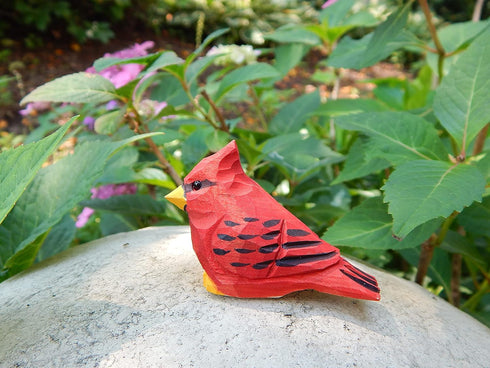 Cardinal Wood Red Bird Figurine Miniature Garden Statue Carving Home Decor Sculpture Small Animal...