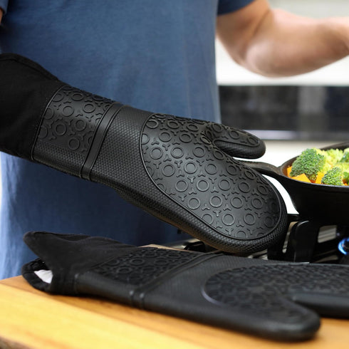 HOMWE Extra Long Professional Silicone Oven Mitt, Oven Mitts with Quilted Liner, Heat Resistant Pot Holders, Flexible Oven Gloves, Black, 1 Pair, ...