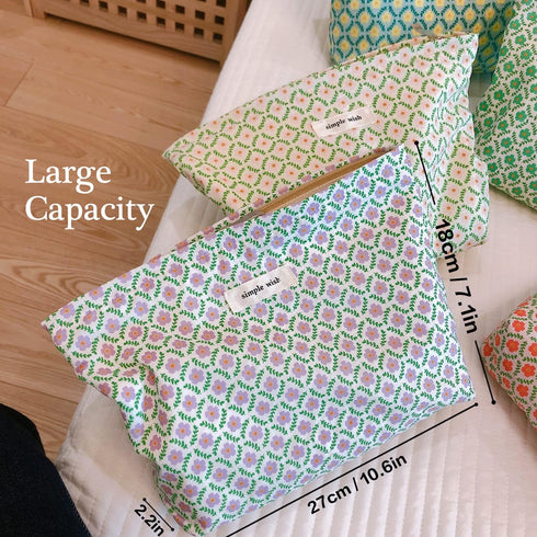 STARDW Flower Cosmetic Bags Makeup Bags for Women and Girls,Travel Makeup Bag Large Capacity Canvas Makeup Bag,Makeup Organizer Bag Zipper Pouch (...