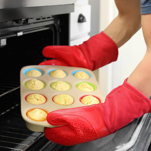 BPA-Free Silicone Oven Mitts Ultra Heat Resistant up to 500°F - Oven Mitts with Thick Cotton Liner - Long Slip Resistant Pot Holders, Flexible Ove...
