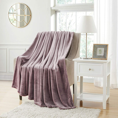 BOURINA Fleece Blanket Flannel Throw Blanket (Lavender,Throw Size) Lightweight Cozy Microfiber Blanket for Sofa, Couch, Bed, Camping, Travel, 50x6...
