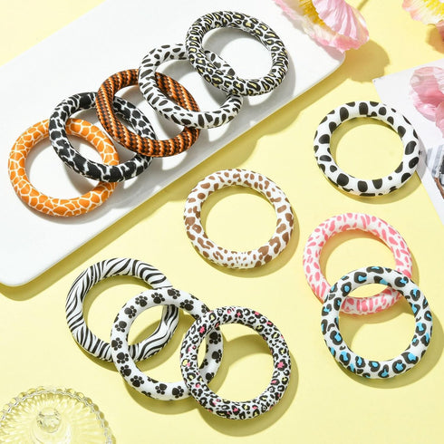 Stiesy 12 Pcs 12 Styles Animal Skin Printed Silicone Beads Ring Beadable O Ring 65mm Soft Silicone Focal Beads Bulk for Keychain Home Hanging Orna...