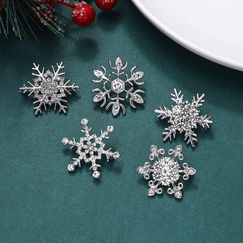 9PCS Christmas Snowflake Brooches Winter Holiday Rhinestone Snowflake Brooch Pins Set for Women Men Family Christmas New Year Gifts...