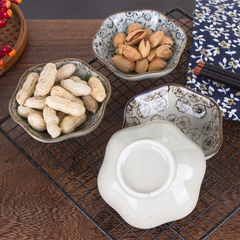 VanEnjoy 4 pcs Colorful Glaze Flower Pattern Ceramic Soy Sauce Dipping Bowls Appetizer Plates Serving Dishes Condiment Dish...