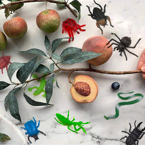 110 Pack Mini Bug Toys,Plastic Bugs for Kids,Fake Insects Toys for Education Themed Insect Party,Classroom Reward,Gardening Decoration...