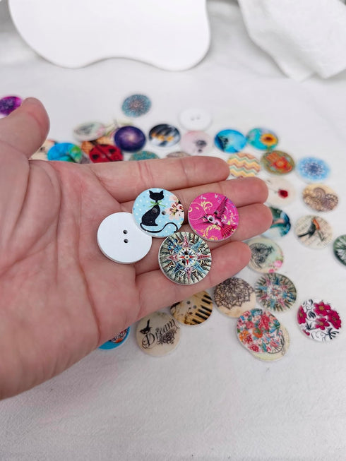 Libiline 100pcs 20/25/30mm Mix Pattern Wood Buttons 4 Holes Craft Clothes Sewing Button (25mm(1"), Multi-color)...