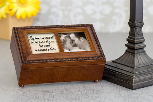 Cottage Garden Sister Ribbon Woodgrain Rope Trim Petite Music Box Plays That's What Friends are for...