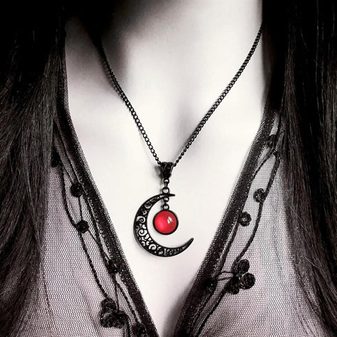 Moon Crystal Necklace Punk Style Moon Pendant Necklace Vintage Black Crescent Moon Necklace Dark Gothic Necklace Halloween Costume Jewelry Chirstm...
