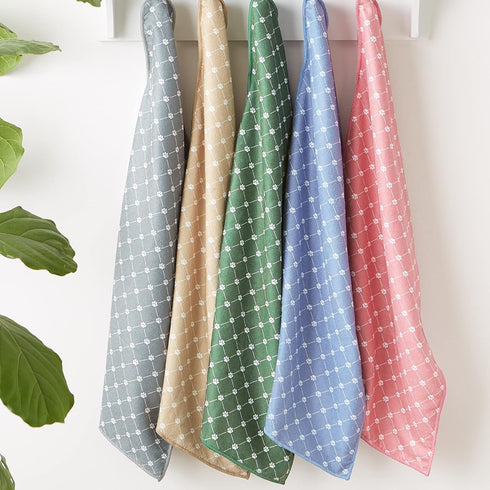 Bone Dry Pet Grooming Towel Collection Trellis Print, Microfiber Absorbent Drying Set, 15x30, Rose, 3 Count...