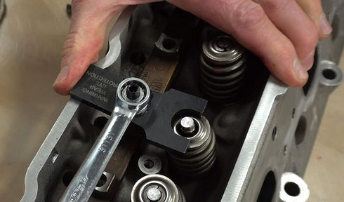 Lisle 16560 Valve Spring Compressor for GM LS , black...