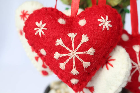 Hearts Christmas Ornaments Set of 4-Snowflake 100% Pure New Zealand Wool Handmade Eco-Friendly Valentine's Day Decor Shower Nursery Decoration Fai...