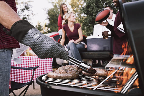 Silicone Cooking Gloves, Grilling Gloves, Heat Resistant Gloves BBQ Kitchen Silicone Oven Mitts, Long Waterproof Non-Slip Potholder for Barbecue, ...