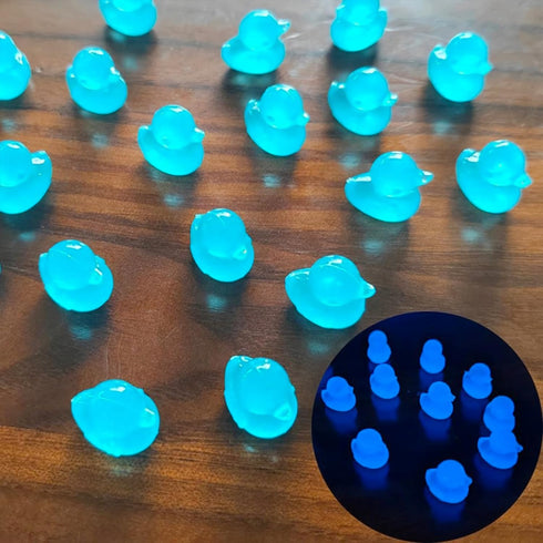 100 pcs Duck Bulk Resin Figurines for Miniature Landscape Garden Aquarium Potted Accessories Home Prank Game Dollhouse Decor Office Decompression...