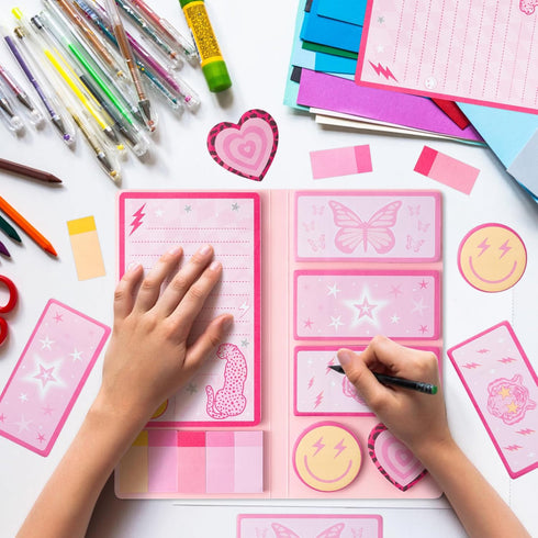 L1rabe Preppy Sticky Note Set - 550 Sheets Y2K Smile Face Self-Stick Notes Pads Back to School Pink Sticky Notes Divider Tabs Bundle Writing Memo ...
