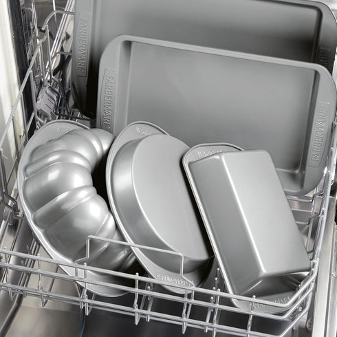 9.5" Non-stick Spring Form Pan...