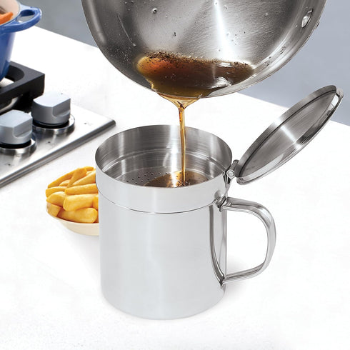 OGGI Stainless Steel Grease Container with Handle, Removable Strainer and Flip Top Lid. Perfect container for fryer oil, bacon drippings, lard and...