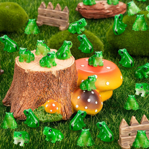 120PCS Mini Resin Frogs Green Frogs Figurines Miniature Animals Garden Decor for Model Fairy Garden Miniature Moss Landscape Display, DIY Terrariu...