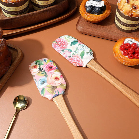 2pcs Cake Cream Spatula Silicone Cake Scrapers Cake Accessories Kitchen Butter Scrapers Baking Spatulas for Kitchen Reusable Butter Scrapers Profe...