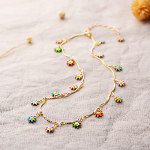 Fettero Cute Choker Necklace for Women Colorful Daisy Flower Choker Cute Chain Choker Necklace Delicate Fashion Gold Dainty Simple Necklace for Wo...