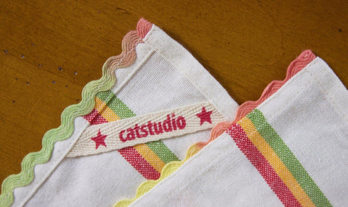 Catstudio Cincinnati Dish Towel, U.S. City Souvenir Kitchen and Hand Towel, Perfect Tea Towels for Cincinnati Lovers, Travel Souvenir, Housewarmin...