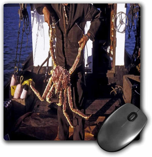 3dRose LLC 8 x 8 x 0.25 Inches Mouse Pad, Man Holding Bering Sea King Crab (mp_49328_1)...