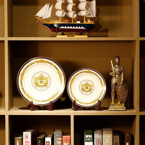 Tatuo 4 Packs Wooden Display Stand Plate Holder Easels (5 Inch, Red)...